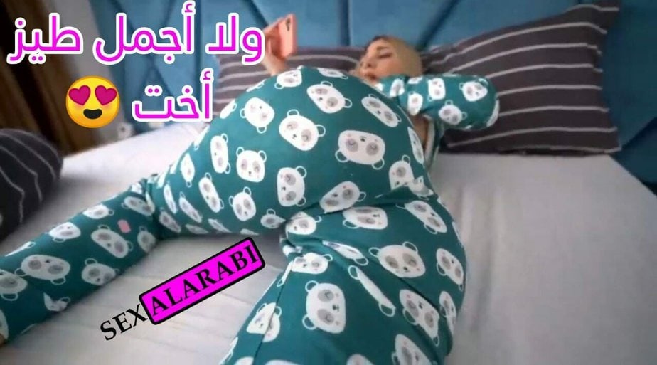 الأخت أدمنت الأباحية – سكس مترجم مشاهدة xnxx