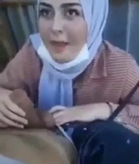سكس محجبة تمص زب حبيبها في الشارع – سكس عربي – مشاهدة xnxx